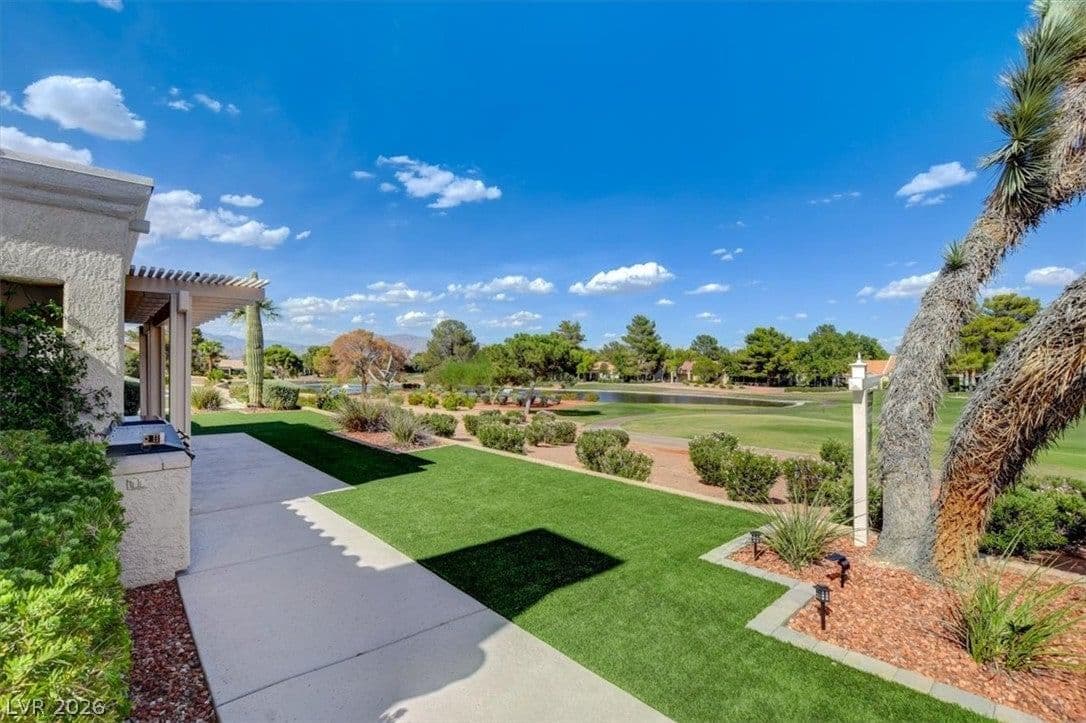 2900 Golfside Drive photo 2