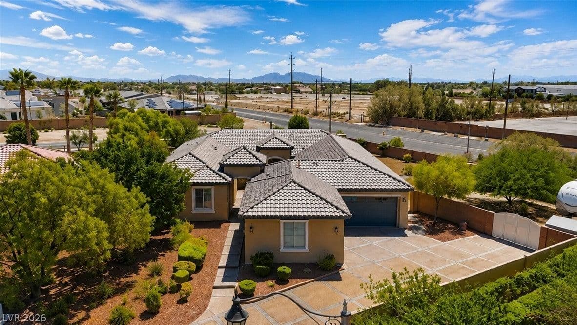 6883 May Basket Avenue