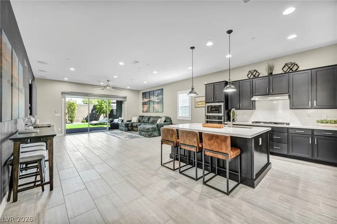 11584 Painted Chasm Way WAY photo 4