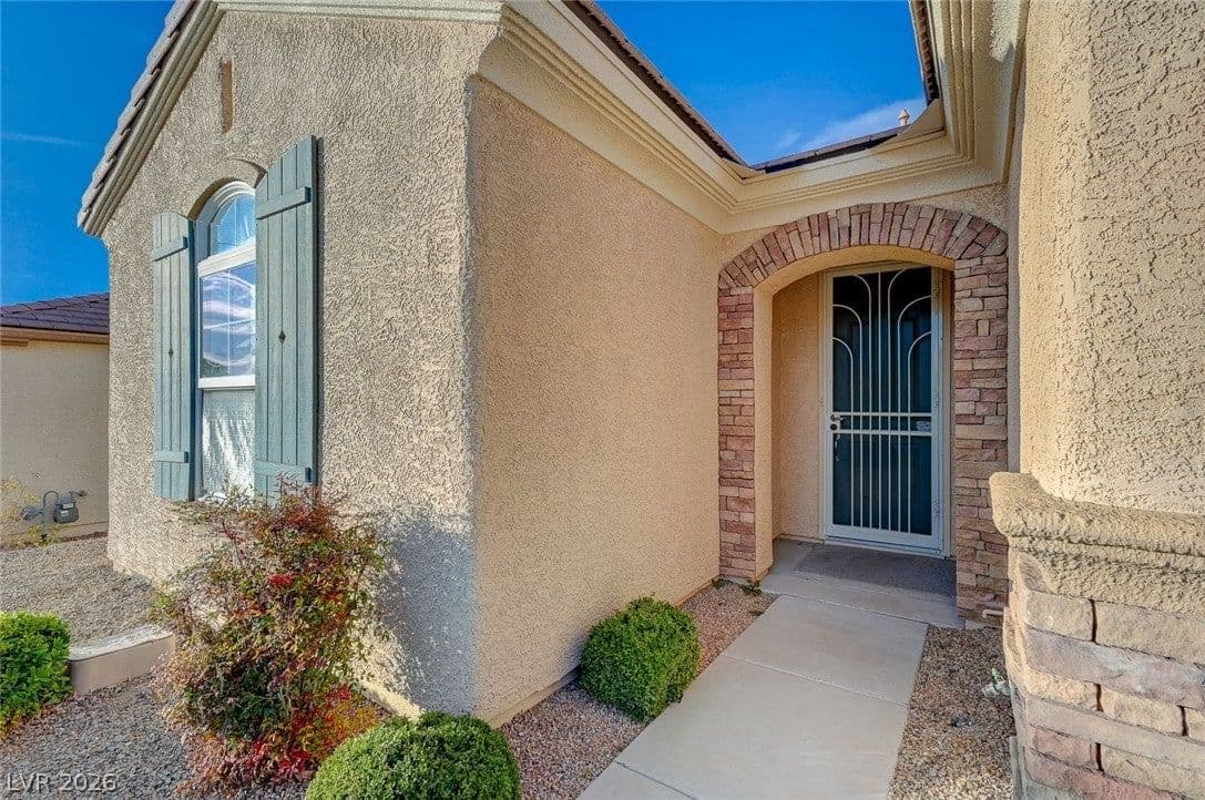 2734 White Sage Drive photo 4
