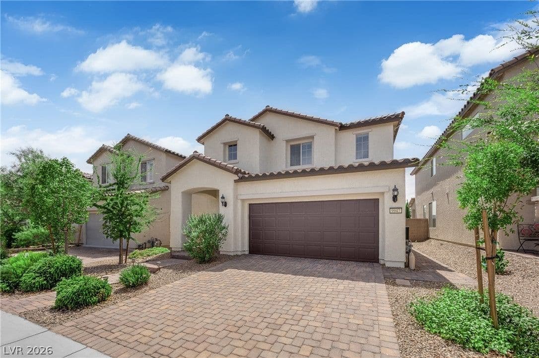 9947 Fletcher Peak Avenue photo 3