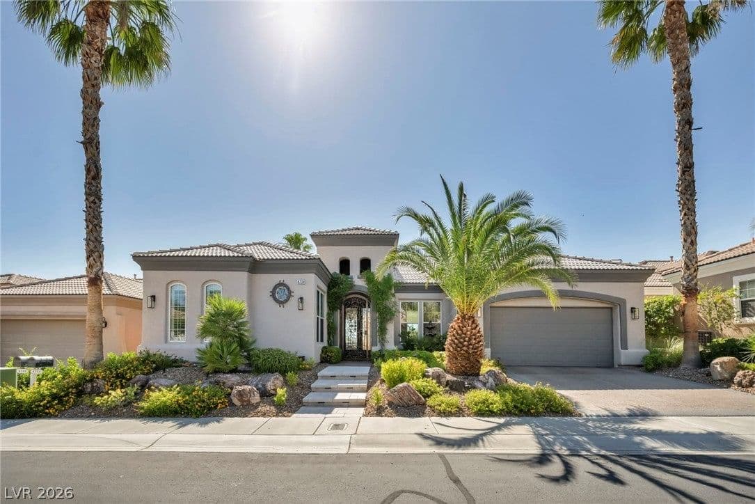 4754 Riva De Romanza Street photo 2