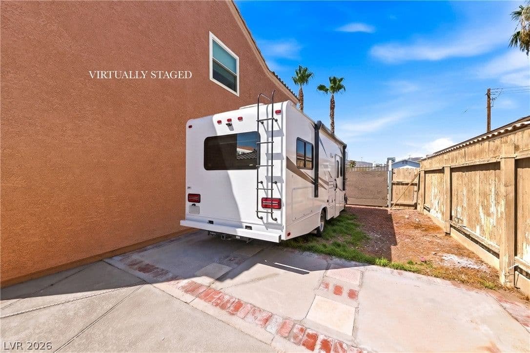 845 Arrowhead Trail photo 4