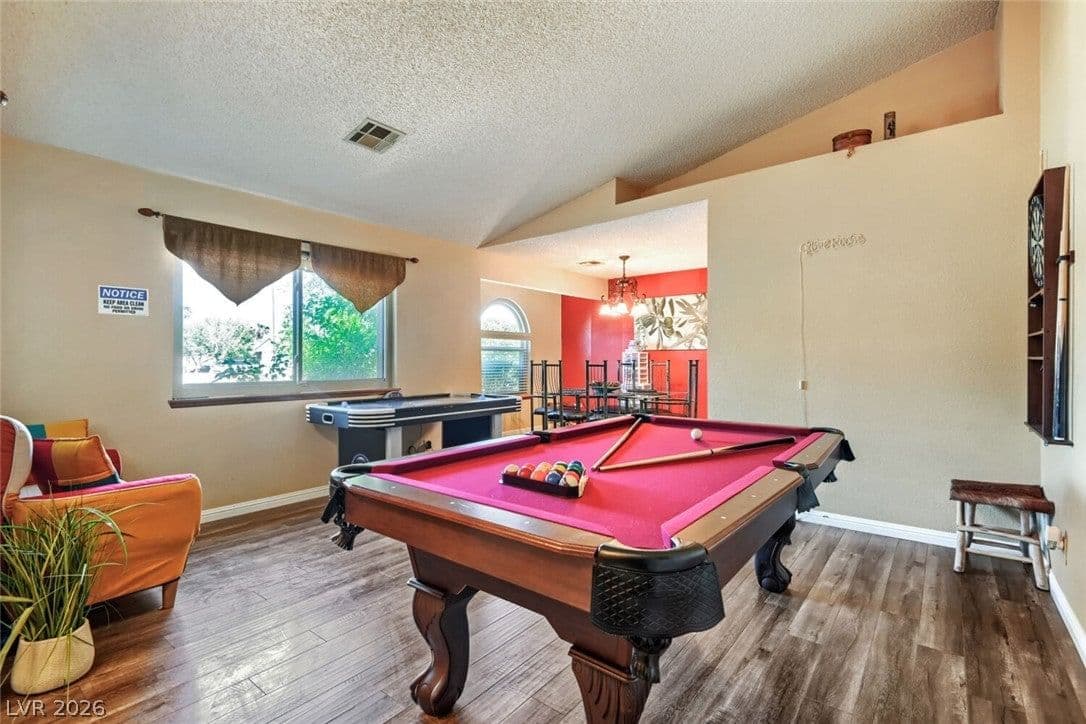 5655 Katie Avenue photo 4