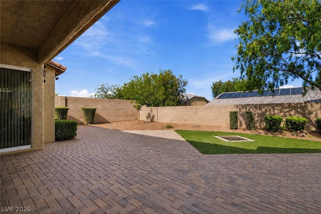 6552 Arrowbear Lane photo 2