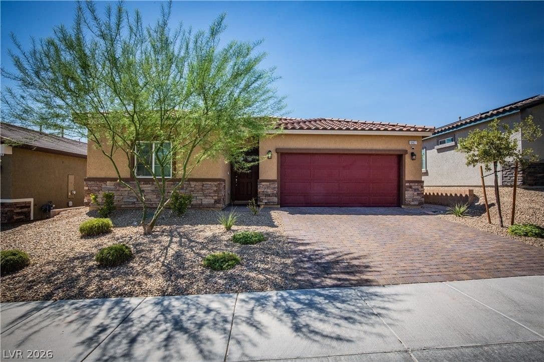 10927 Artisan Ranch Avenue