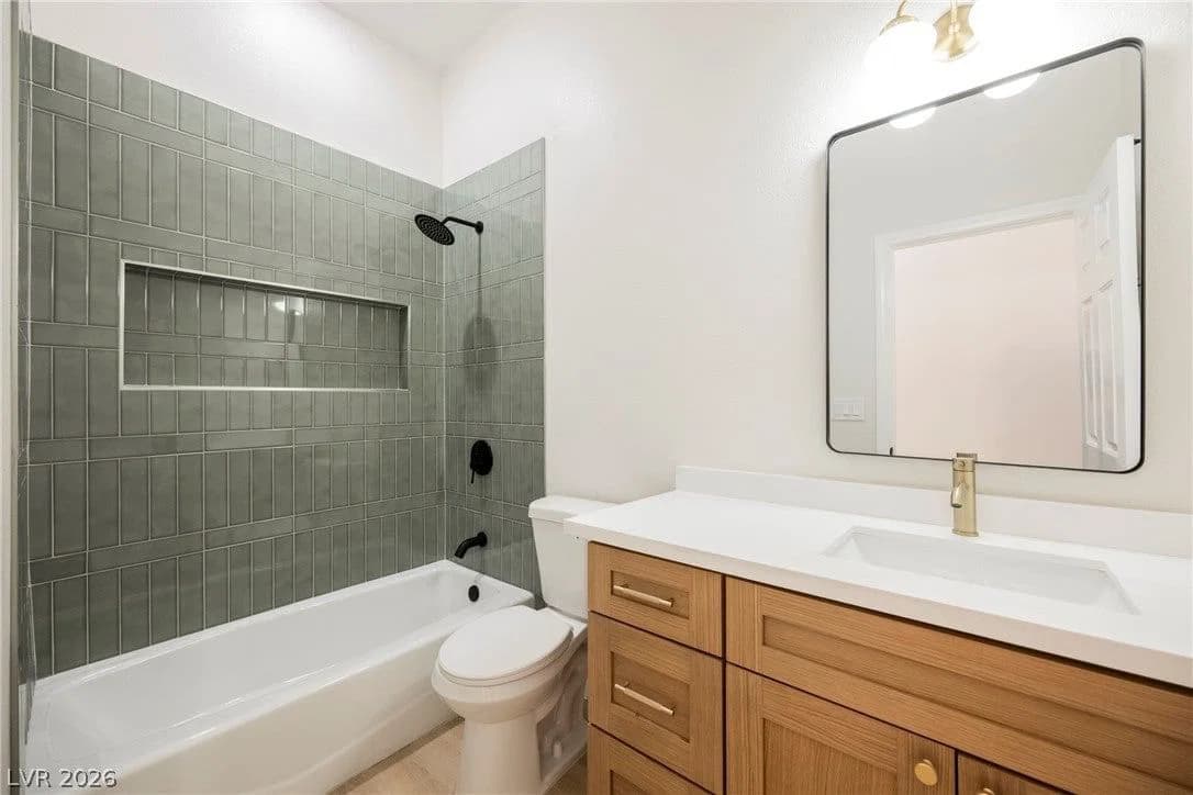 463 Palegold Street photo 4