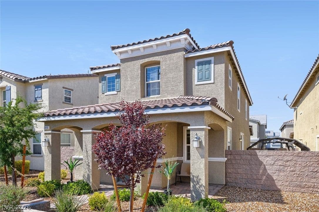2495 Adige Place photo 2