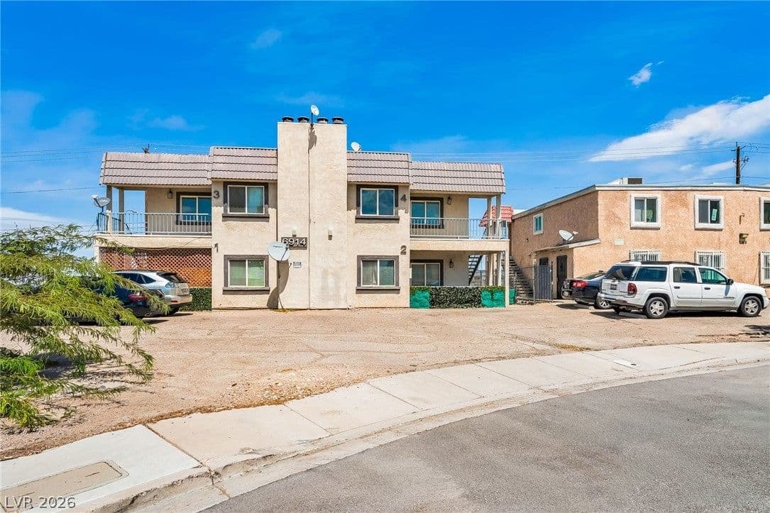 6914 Appleton Drive photo 2