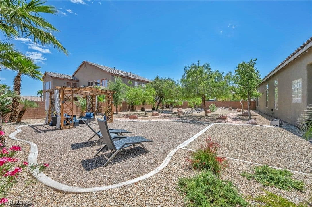 4528 Velvet Crest Lane photo 3