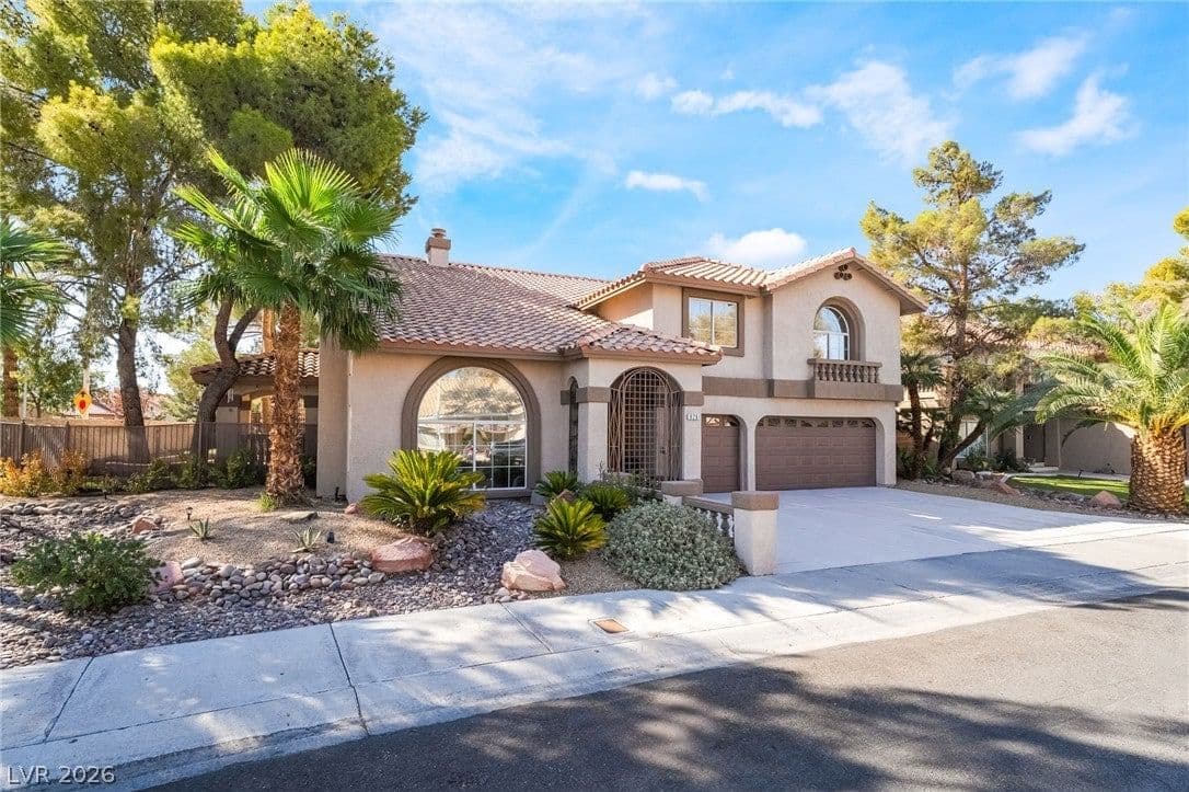 826 Rising Star Drive photo 2