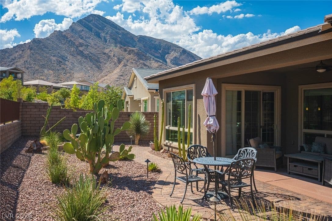11113 Black Fire Opal Drive photo 4