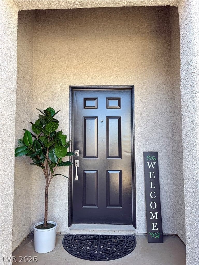 1013 Black Olive ST photo 3