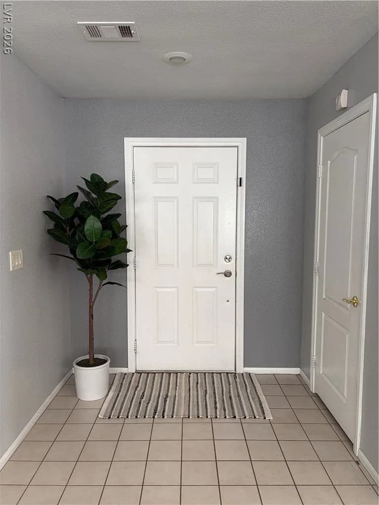 1013 Black Olive ST photo 4