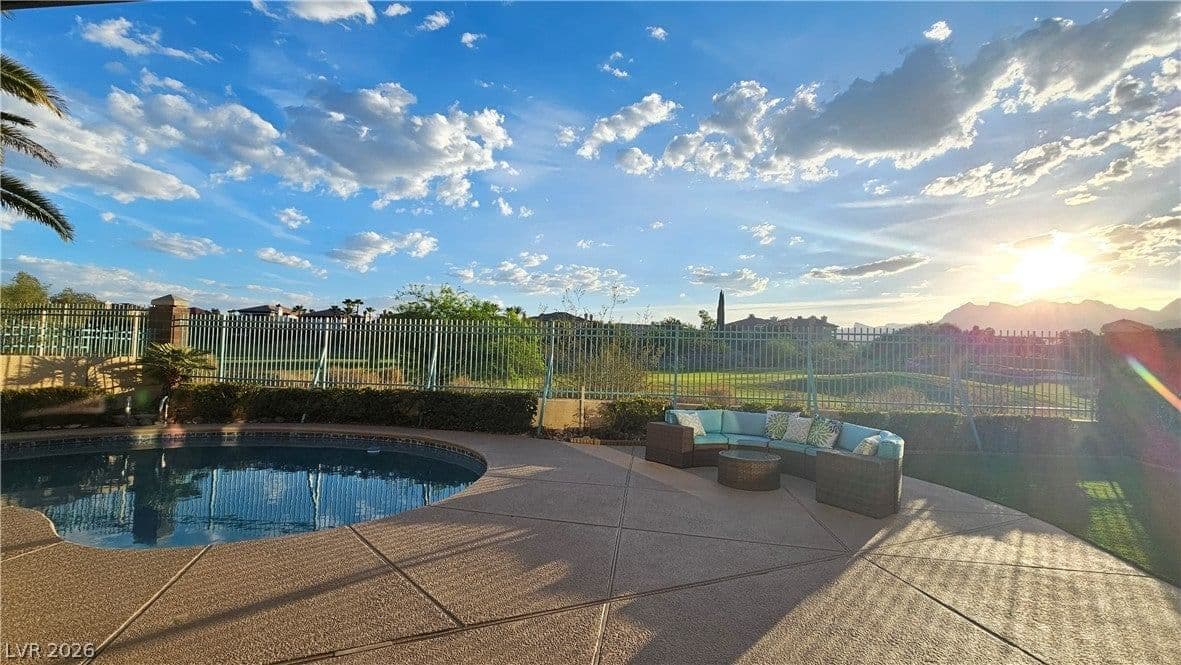 1821 Corta Bella Drive photo 4