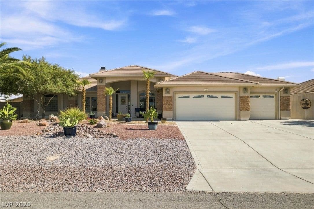 5321 Deerfield Court photo 3