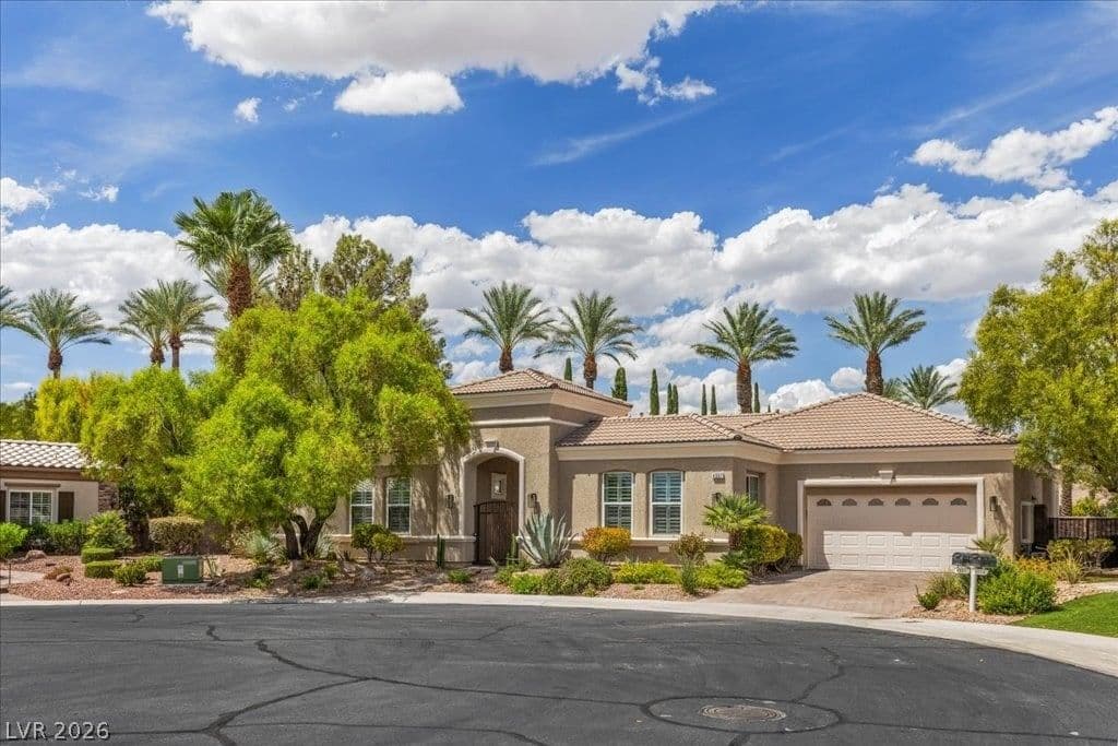 4507 Denaro Drive photo 3