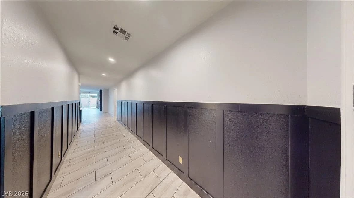 6940 Unicorn Street photo 5