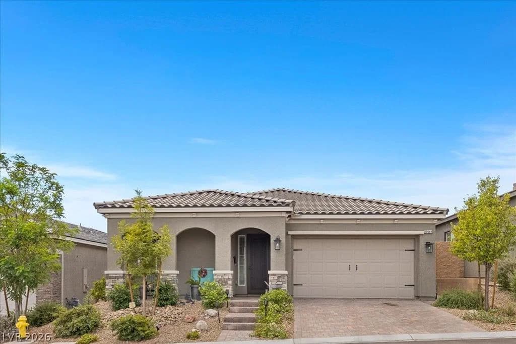 10949 Nicholas Jay Avenue photo 2