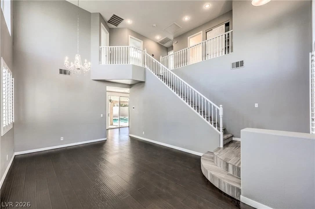 1032 Venetian Hills Lane photo 5