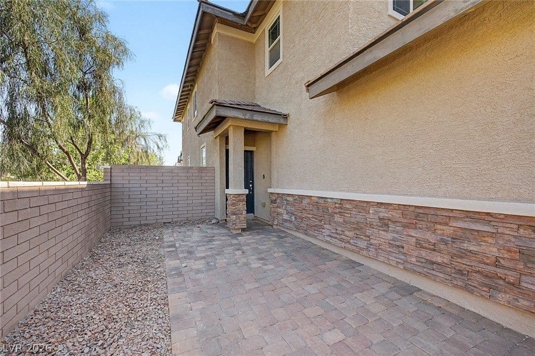 152 Volti Subito Way photo 4