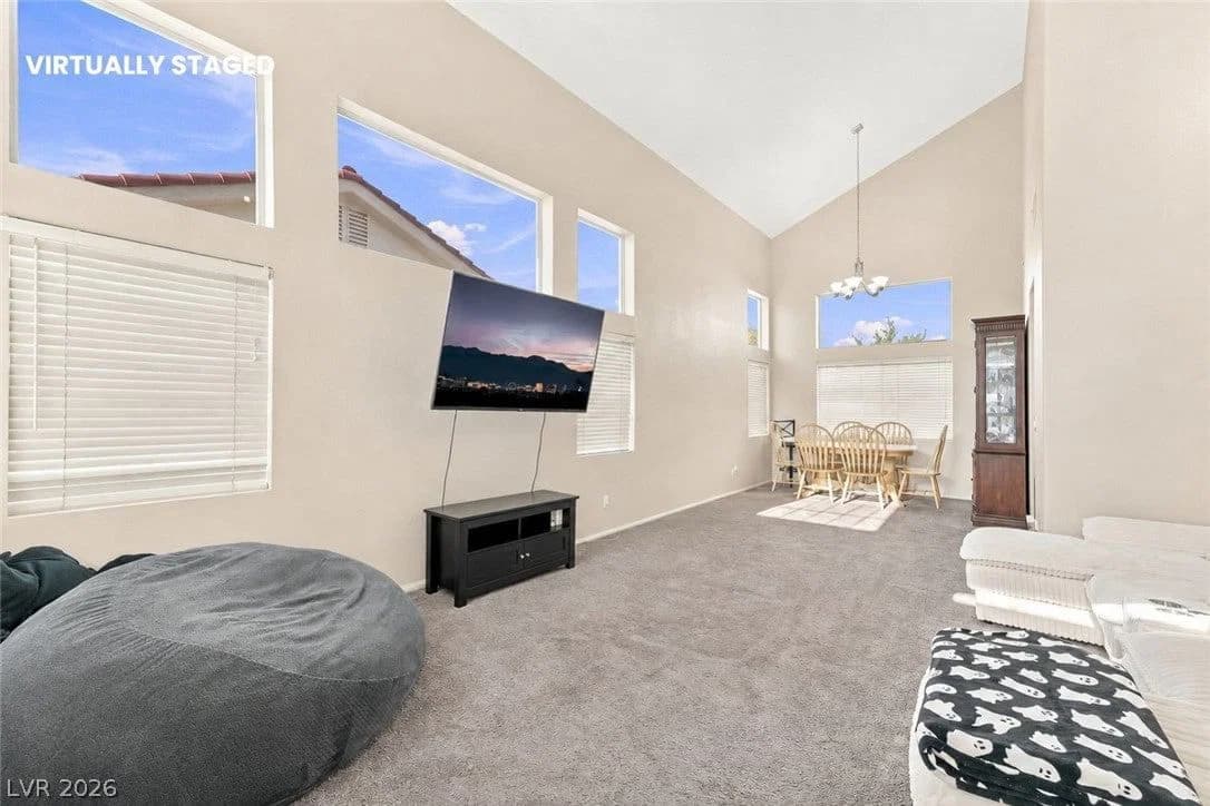 1874 Mesquite Canyon Drive photo 4