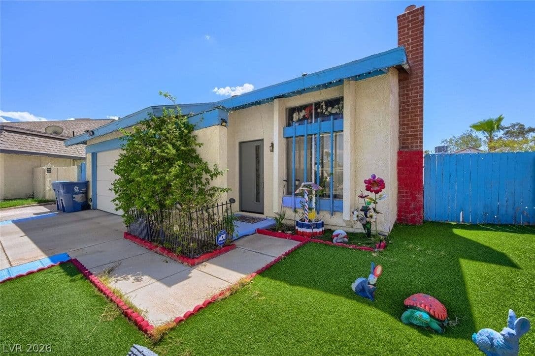 4385 Sunnyview Court photo 5