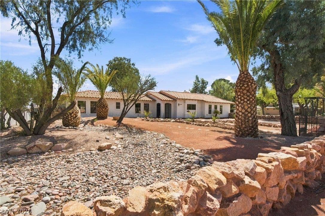7744 Rancho Destino Road photo 5