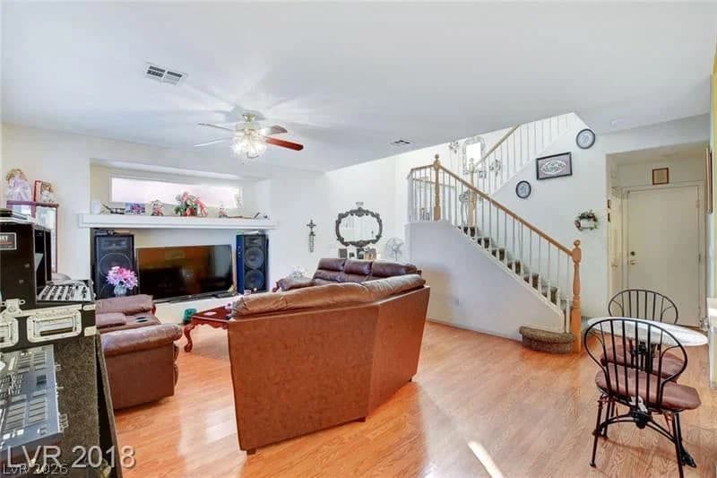 5938 Willis Street photo 2