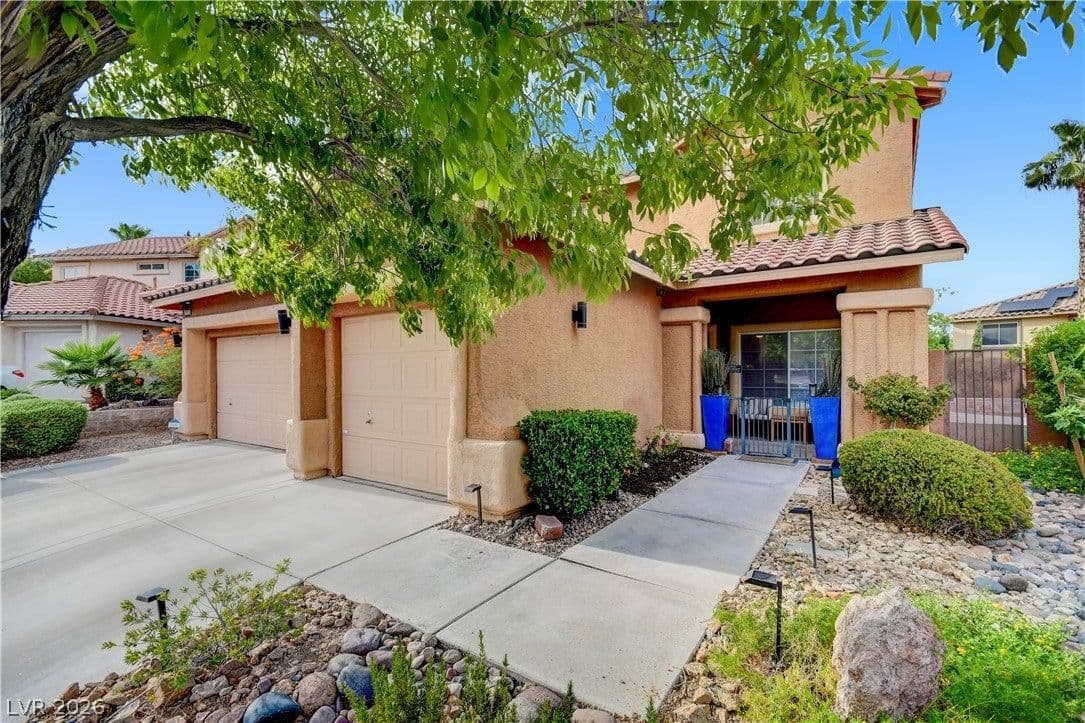 10612 Royal Willow Place photo 4