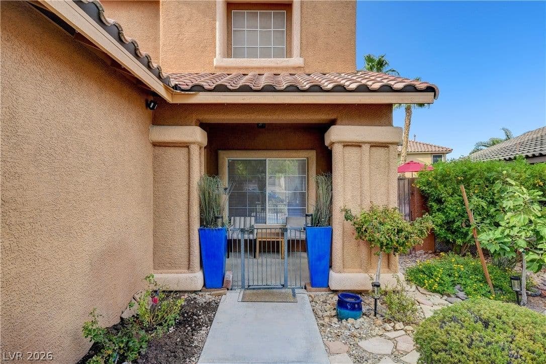 10612 Royal Willow Place photo 5
