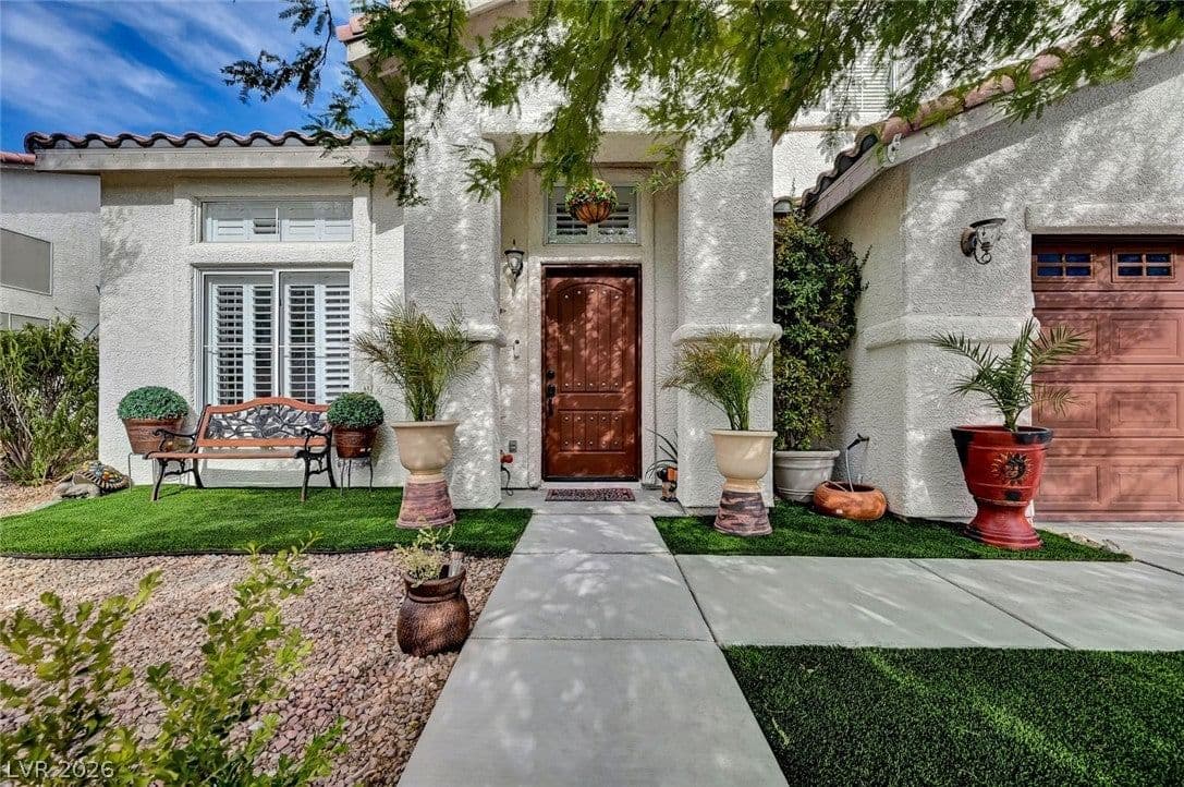 5926 Gingham Street photo 3