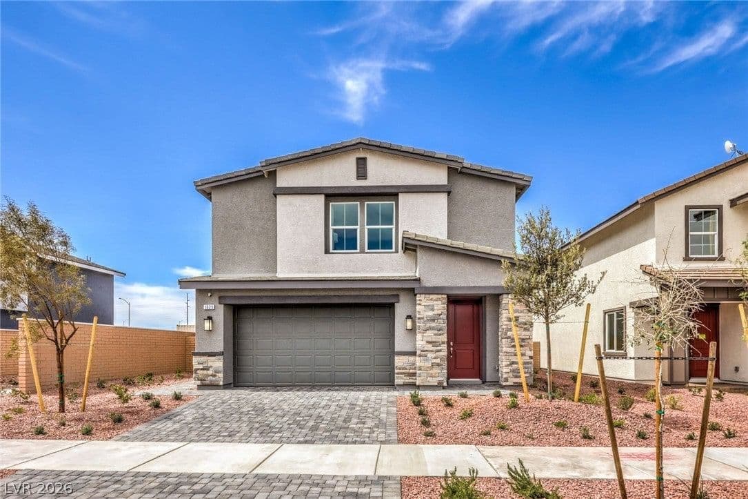 1036 PEACOCK PLUME Street