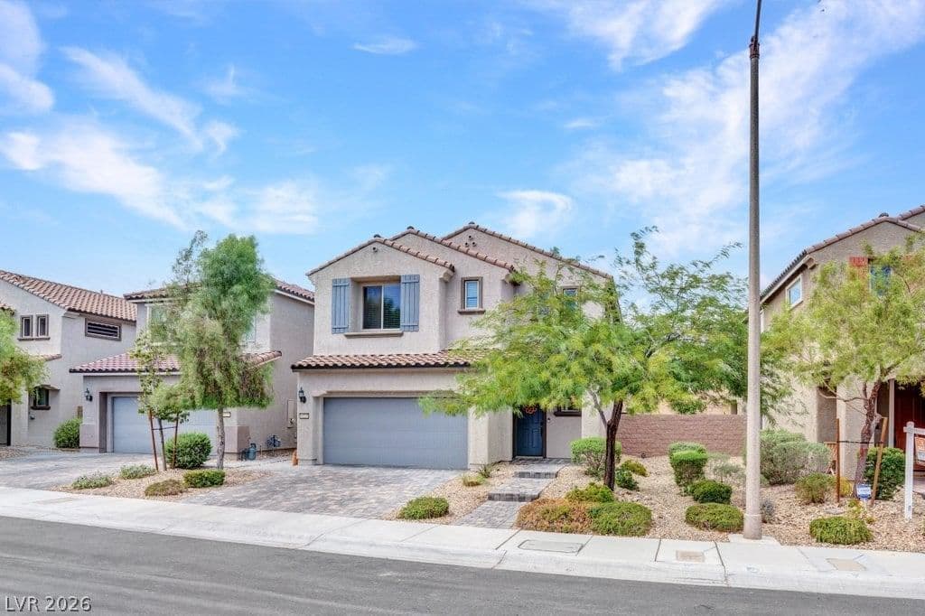 8123 Skye Chalet Street photo 2