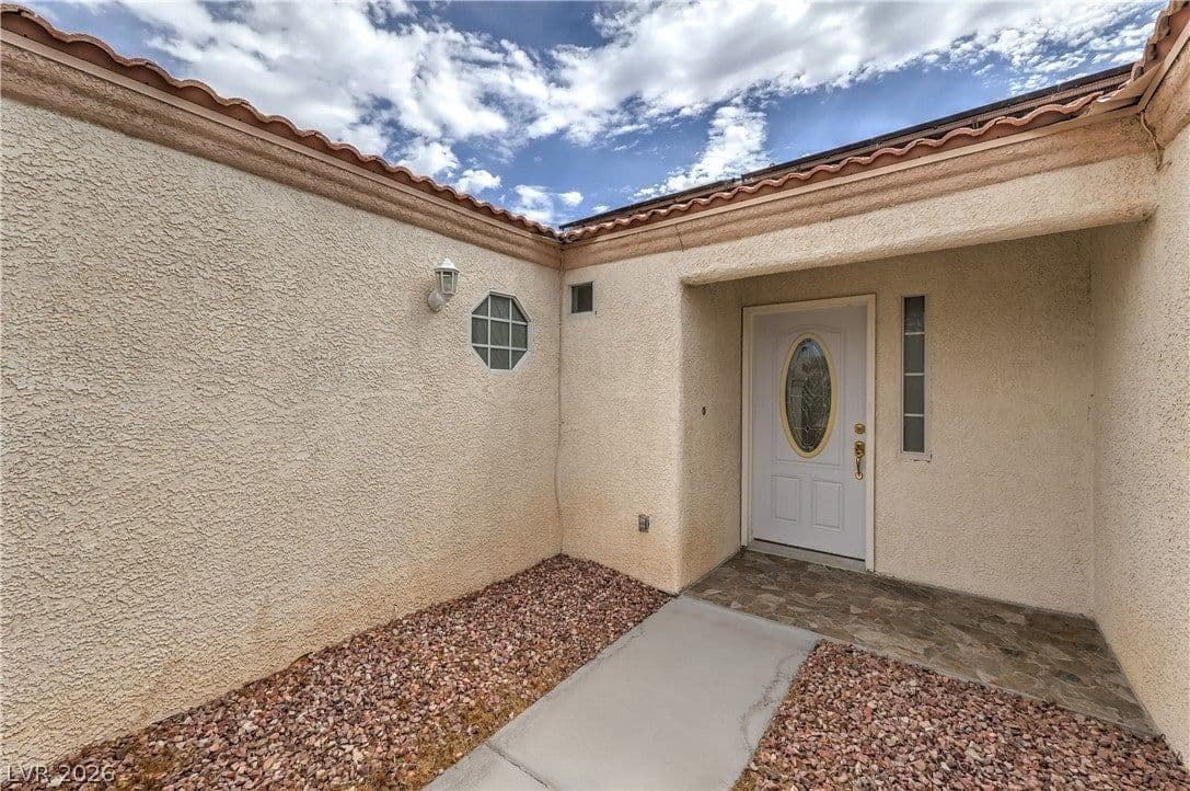 6124 Satre Court photo 5