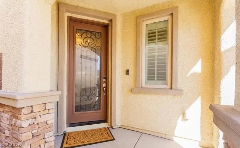 2808 Shadows Edge Court photo 3