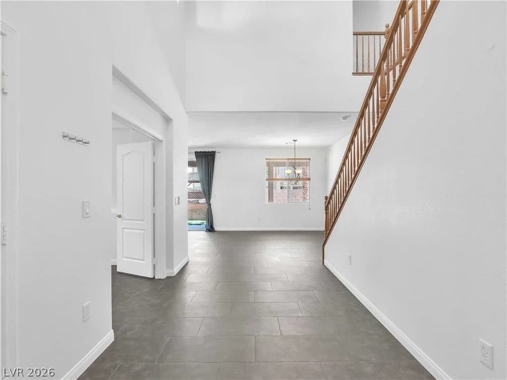 2129 Mistle Thrush Drive photo 5