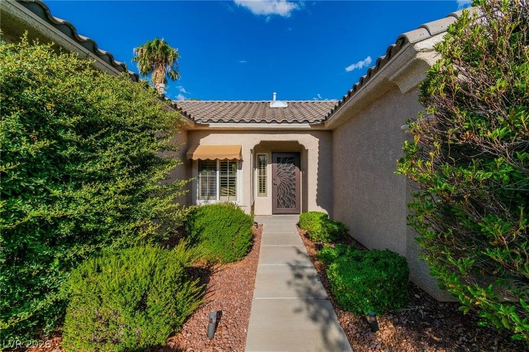 1668 Sebring Hills Drive photo 5