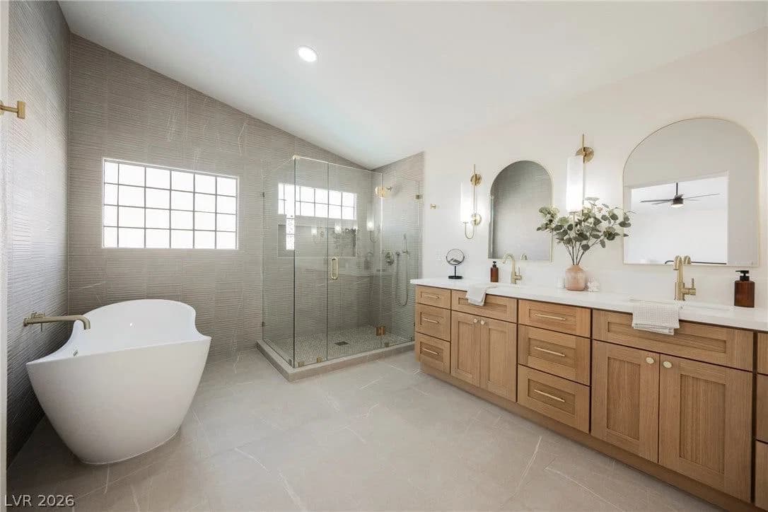 3329 Giliam Court photo 2