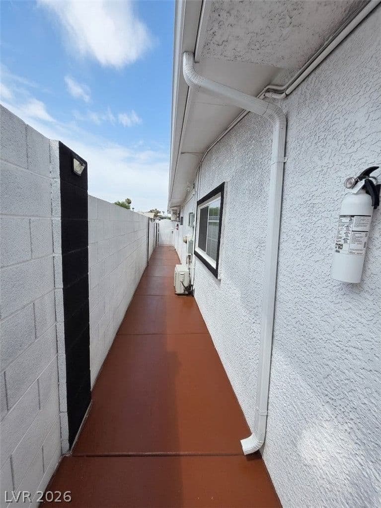4125 Harmon Avenue photo 4