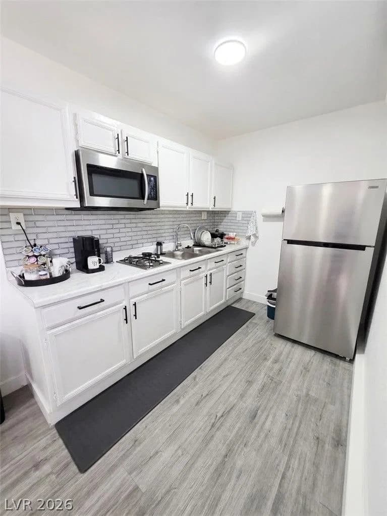 4125 Harmon Avenue photo 3