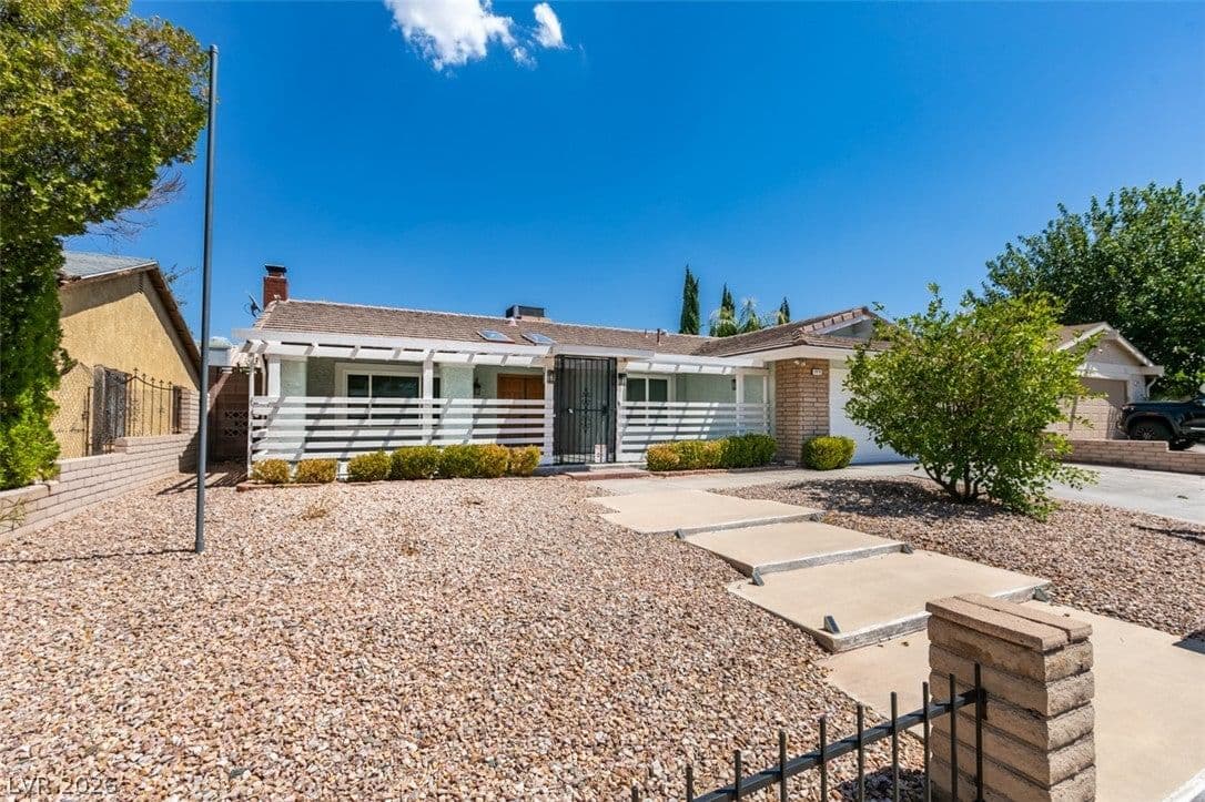 1816 Longmeadow Street photo 2
