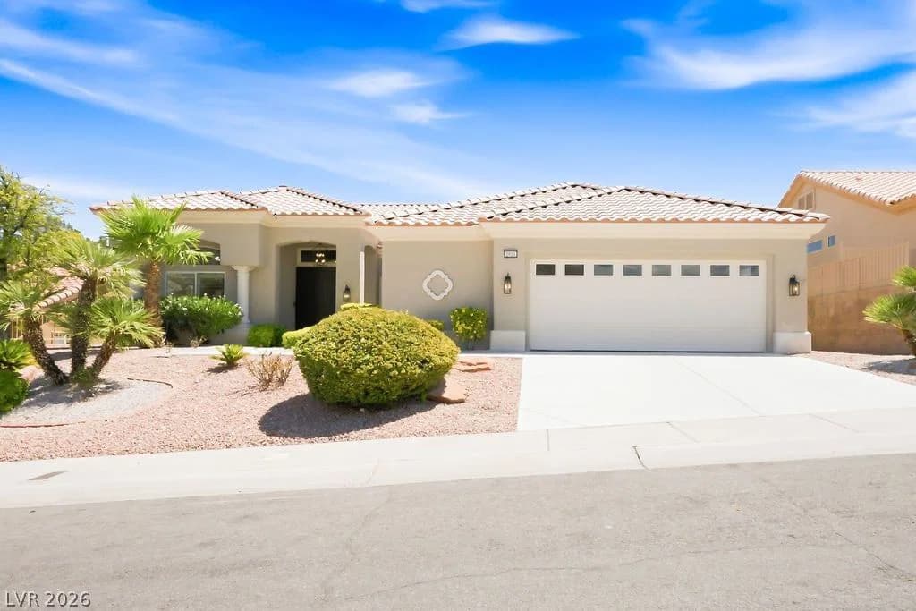 2824 Faiss Drive photo 2