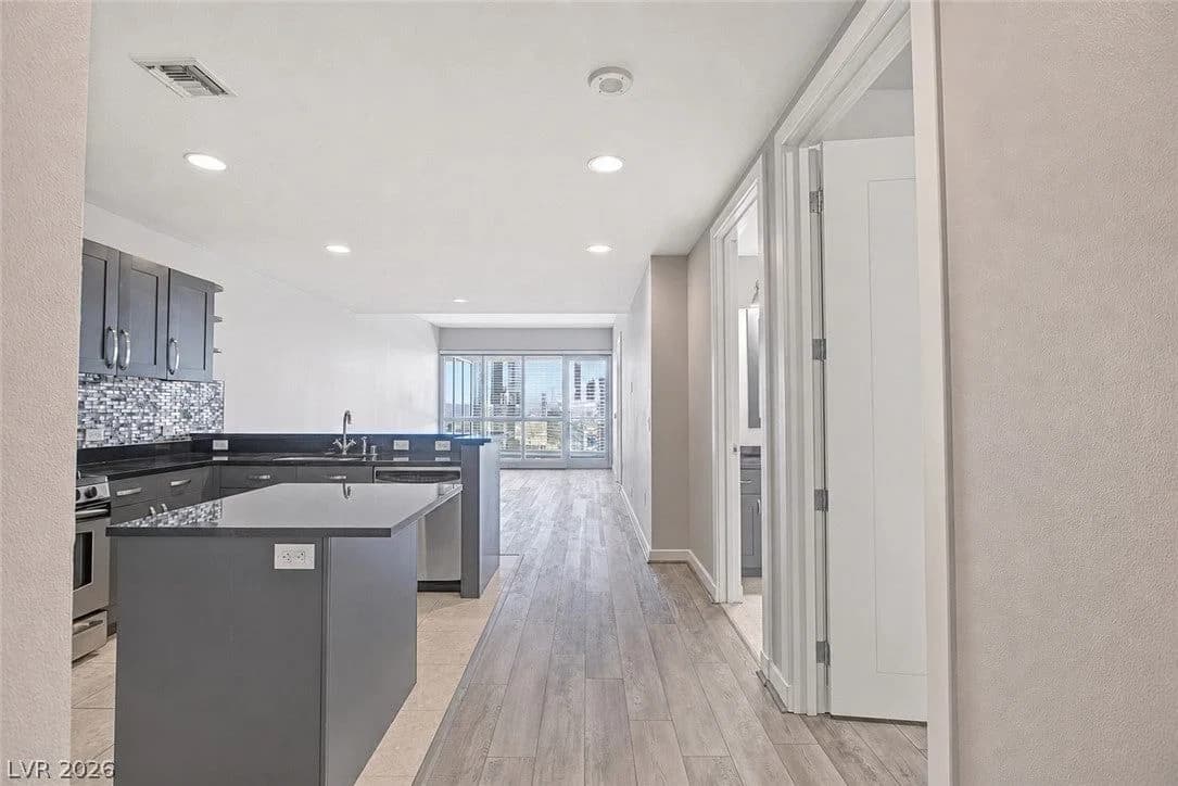 4525 Dean Martin Drive photo 3