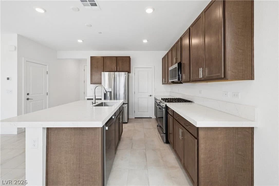 10457 Mountain Aster Avenue photo 5