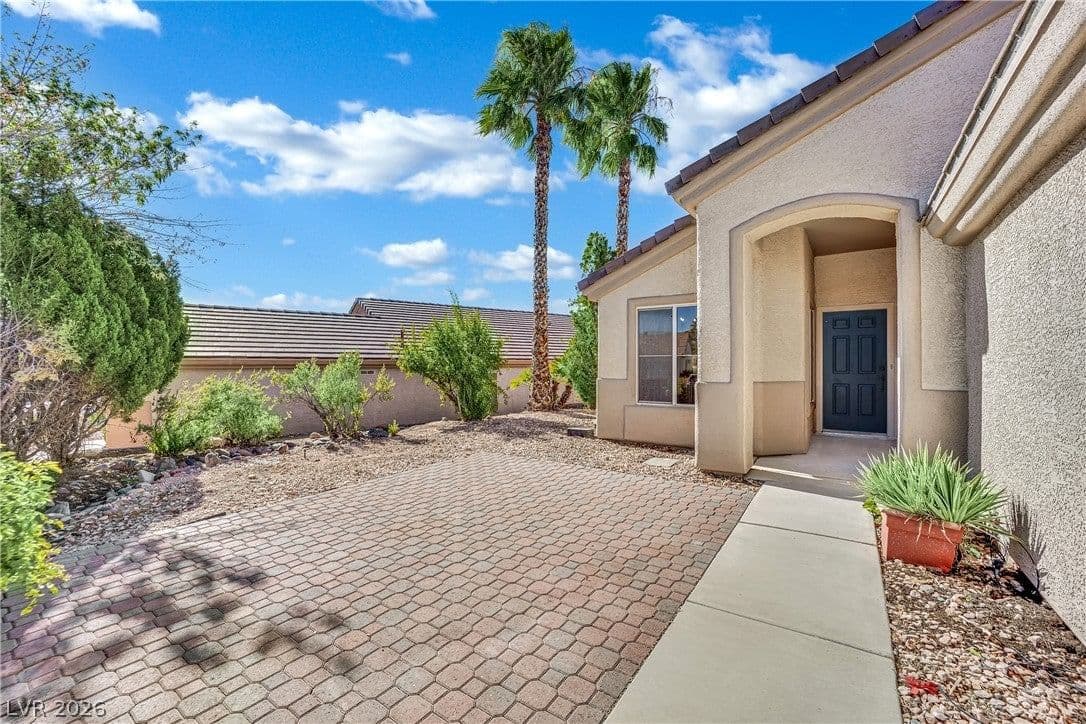 2039 Poppywood Avenue photo 4
