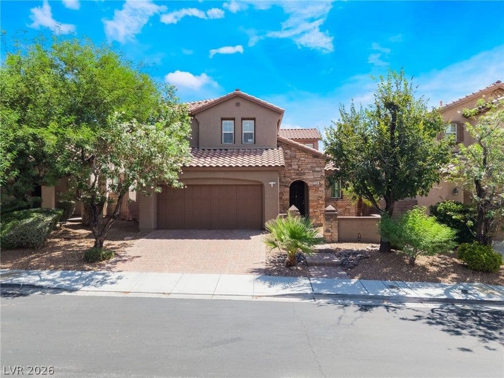528 Bachelor Button Street photo 2