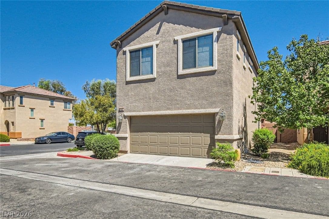665 Calamus Palm Place photo 3