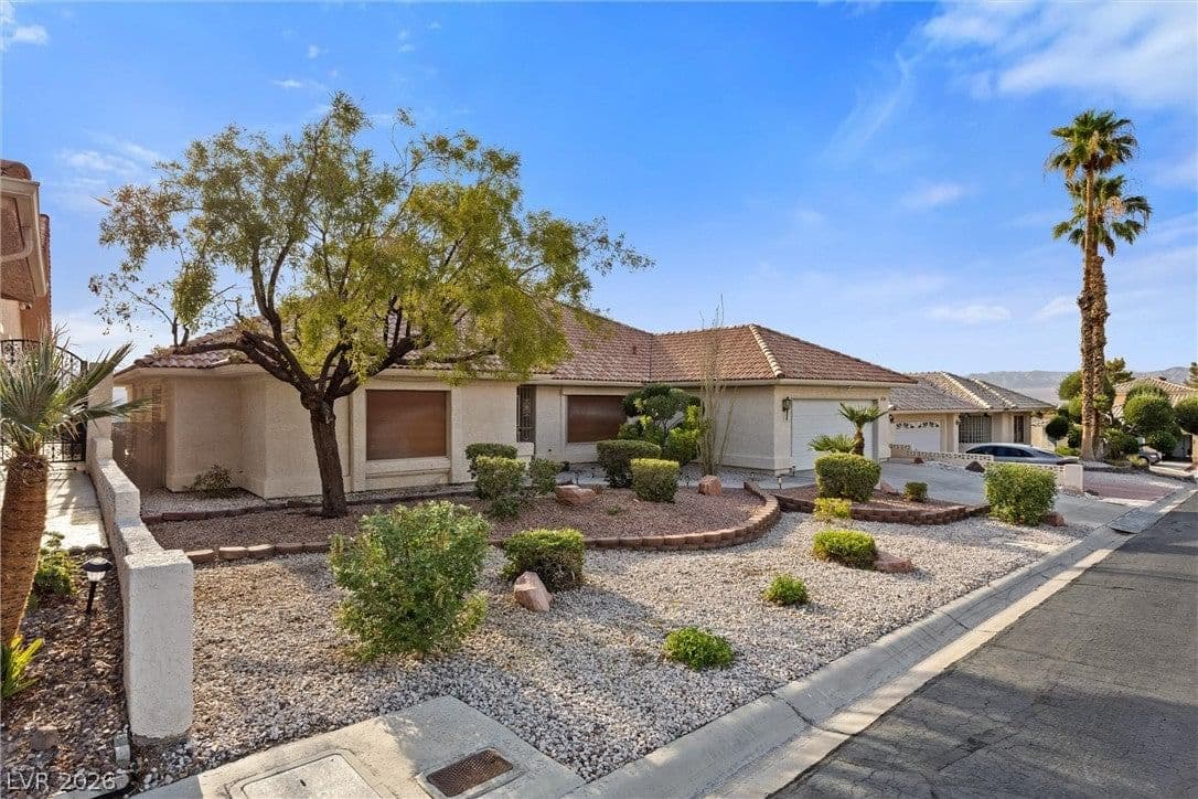 1961 Napoleon Drive photo 5