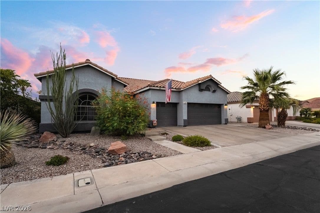 1580 Bamboo Bay Drive photo 5